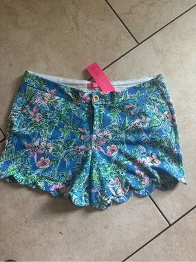 Lilly Pulitzer Blue Floral Scalloped Hem Skort